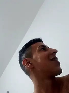 Snapshot of perversumm chatting on March 2025 04:37:02 AM perversumm online show from March 2025 04:37:02 AM