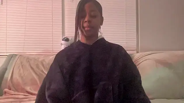 Snapshot of piscesaurora chatting on January 2026 12:38:01 AM piscesaurora online show from January 2026 12:38:01 AM