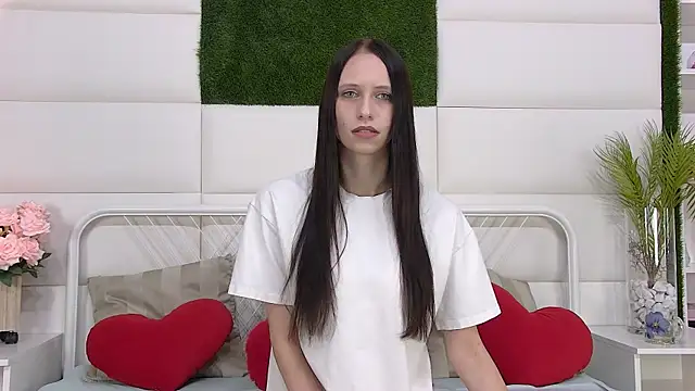 TaraHarris online show from October 2025 09:18:02 AM