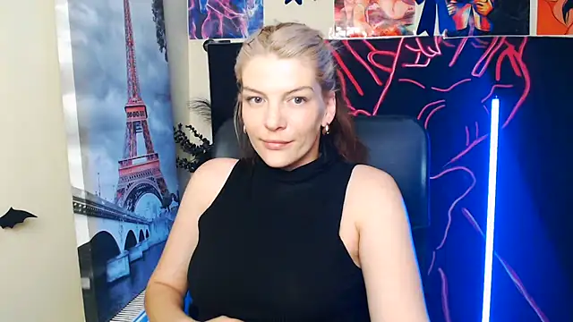 VanessaRey  online show from May 2026 02:41:01 AM