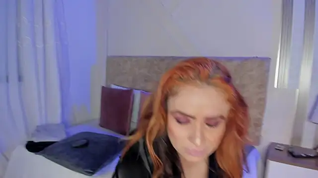 angelinarouse  online show from September 2025 04:39:02 AM