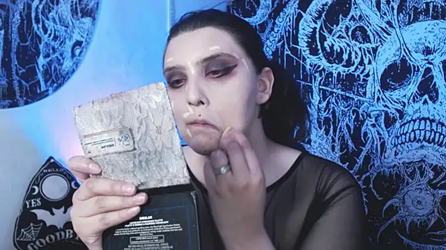 mikaskullcs online show from March 2026 09:53:01 PM