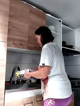 Amadamilf1980 online show from February 2026 03:34:02 PM