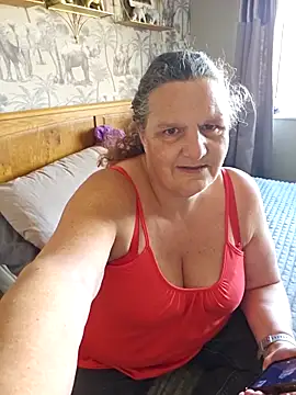 MissQueenBeex online show from September 2025 10:18:02 AM