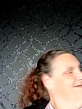 MissQueenBeex online show from October 2025 10:46:02 AM