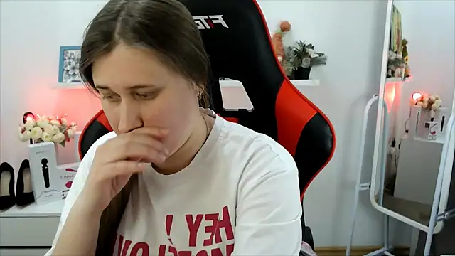 Lucky Lana online show from March 2026 03:57:02 AM