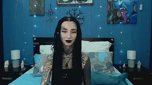 Snapshot of Velvetbat chatting on July 2026 07:04:02 AM Velvetbat online show from July 2026 07:04:02 AM