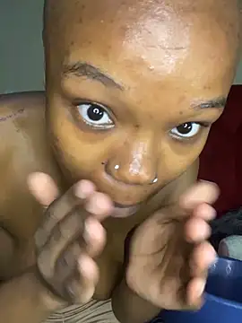 YummyMelanin117 online show from October 2025 07:56:02 PM