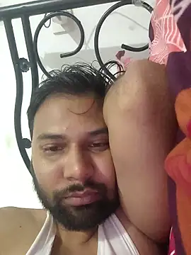 Snapshot of UAjit chatting on September 2025 09:18:01 PM UAjit online show from September 2025 09:18:01 PM