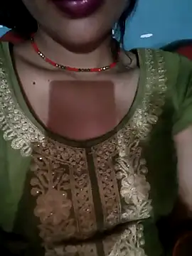 Snapshot of Eshwari_Chopra chatting on April 2026 01:14:02 PM Eshwari Chopra online show from April 2026 01:14:02 PM