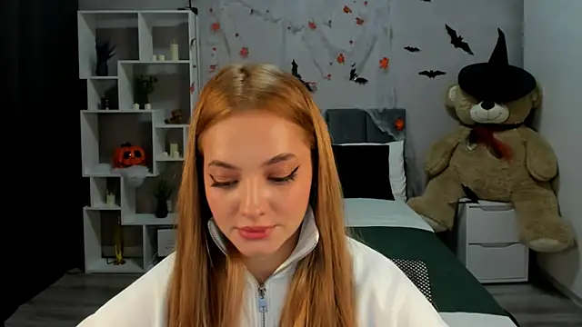 MelanieAlves online show from November 2025 06:40:02 PM