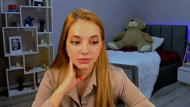 MelanieAlves online show from November 2025 01:21:02 PM