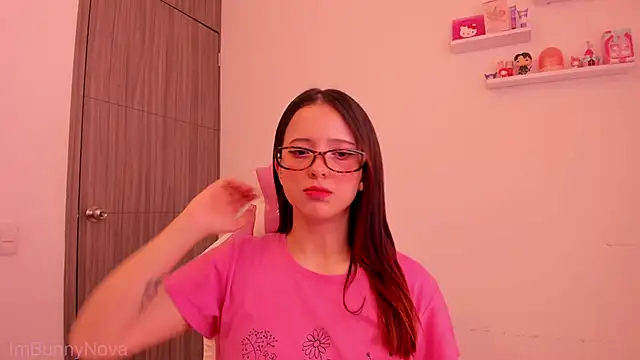 ImBunnyNova online show from June 2026 02:55:01 PM