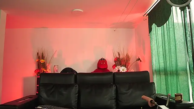 bonniie 98  online show from November 2025 07:14:01 PM