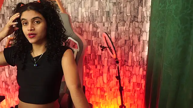 bonniie 98  online show from January 2026 10:23:01 PM