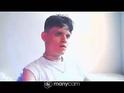 santihot089 online show from November 2025 07:05:01 PM