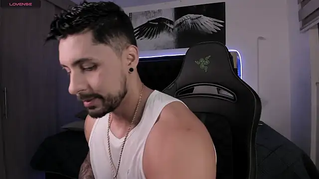 santi aesthetic online show from March 2026 02:39:02 AM