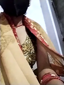 Snapshot of Soniy-Maax chatting on December 2025 04:13:01 PM Soniy-Maax online show from December 2025 04:13:01 PM