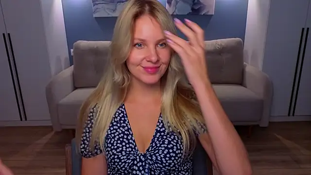 Snapshot of MelanieBennett chatting on July 2026 08:41:01 AM MelanieBennett online show from July 2026 08:41:01 AM