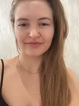 Snapshot of TesssaHart chatting on December 2025 11:04:01 AM TesssaHart online show from December 2025 11:04:01 AM