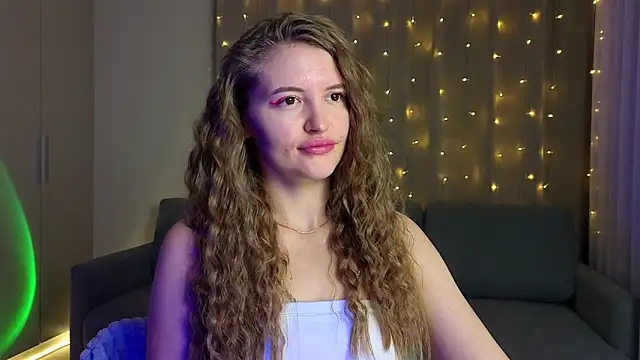 Snapshot of TesssaHart chatting on December 2025 02:57:02 PM TesssaHart online show from December 2025 02:57:02 PM