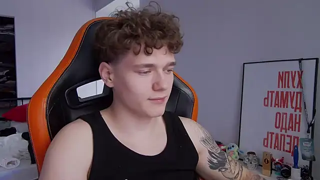 DanyDavis online show from November 2025 11:10:01 AM