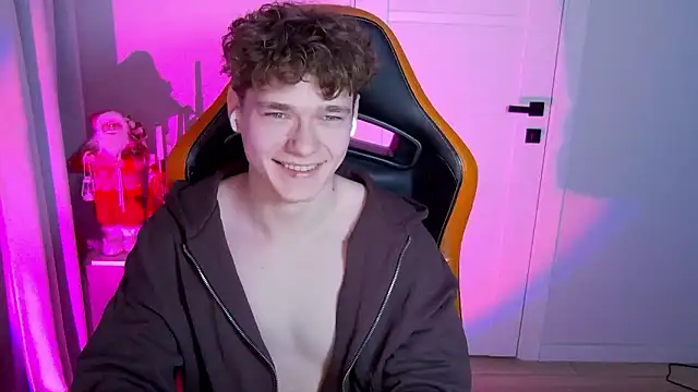 DanyDavis online show from January 2026 02:41:01 PM