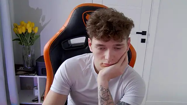 DanyDavis online show from March 2026 12:11:01 PM