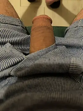 Snapshot of Mamio26 chatting on October 2025 07:01:02 PM Mamio26 online show from October 2025 07:01:02 PM