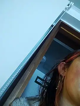 Cerecitaa02  online show from October 2025 11:40:01 AM