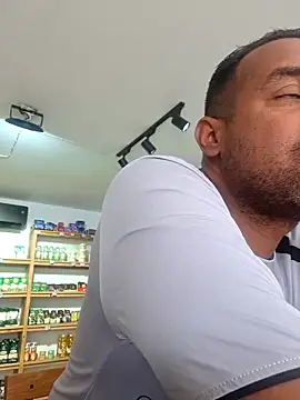 elnegro707070 online show from February 2026 02:07:02 PM