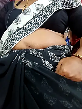 Snapshot of tamiltady chatting on October 2025 06:05:01 PM tamiltady online show from October 2025 06:05:01 PM