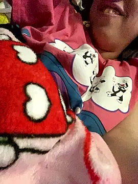 Snapshot of w3tkittty chatting on January 2026 01:04:01 PM w3tkittty online show from January 2026 01:04:01 PM