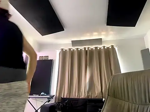 bigrosa21cm online show from December 2025 08:05:02 PM