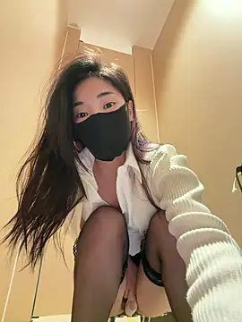 AiBanana online show from February 2026 05:16:02 AM