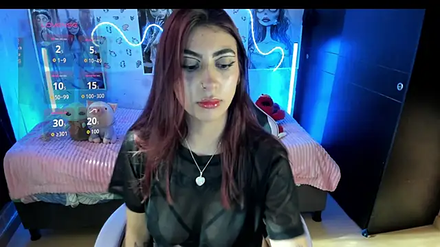 Snapshot of Medussa_katt chatting on July 2026 09:24:01 PM Medussa katt online show from July 2026 09:24:01 PM