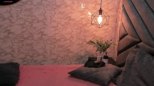 WALESKABBW ASS online show from September 2025 11:43:01 AM