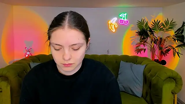 marshmallowee online show from November 2025 01:13:01 PM