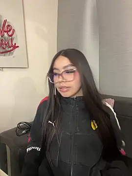 Cristina pinkk online show from November 2025 03:31:02 AM