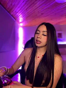 Cristina pinkk online show from January 2026 05:57:01 AM