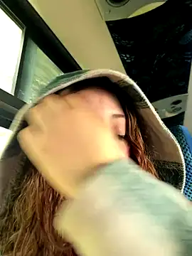 Baby  Otaku online show from November 2025 04:17:02 PM