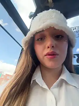 Baby  Otaku online show from February 2026 06:06:02 PM