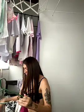 Mia  Gray online show from September 2025 06:41:02 PM