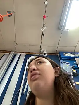 Mia  Gray online show from October 2025 06:41:01 PM