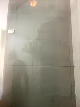 Mia  Gray online show from October 2025 06:23:01 PM