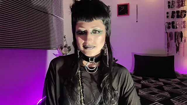 Snapshot of ELENA_UMBRA chatting on February 2026 12:47:02 AM ELENA UMBRA online show from February 2026 12:47:02 AM