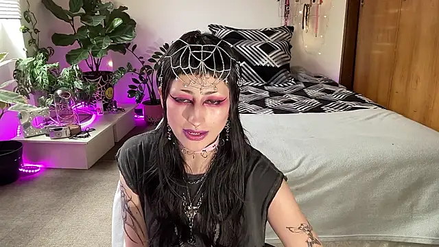 Snapshot of ELENA_UMBRA chatting on March 2026 06:32:01 PM ELENA UMBRA online show from March 2026 06:32:01 PM