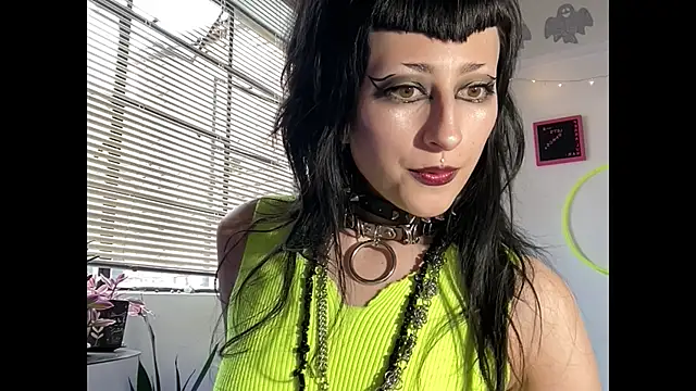 ELENA UMBRA online show from June 2026 07:14:02 PM