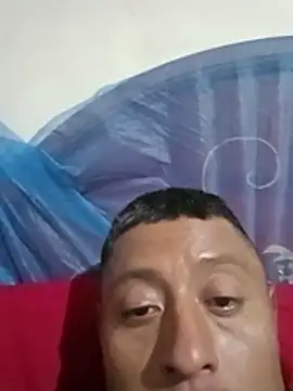 luuiss12 online show from October 2025 06:04:01 AM