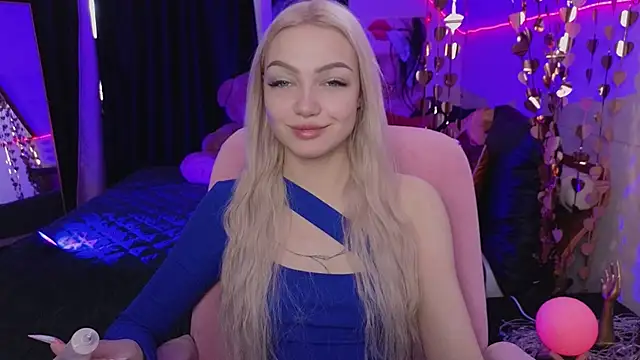 LinaLirian online show from March 2026 08:08:02 AM